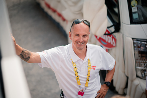 Photo de Nicolas en tenue de caravanier Le Gaulois