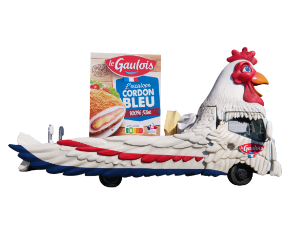 Char 'La cocotte Pané" avec le packaging de l'escalope Cordon Bleu de poulet Le Gaulois